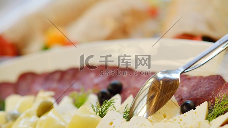 如何从源头规避坚果炒货批发中的窜货风险**