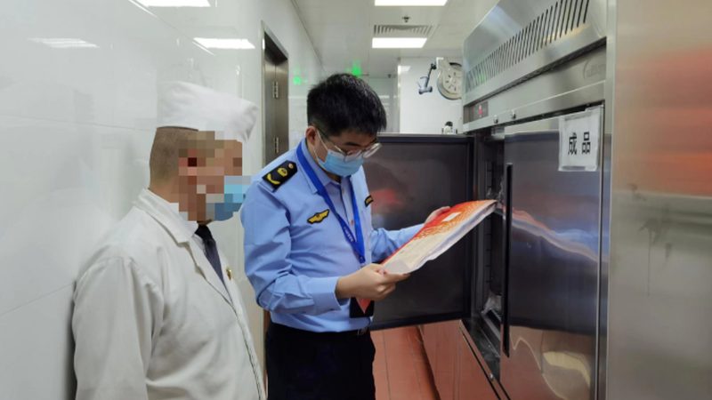 休闲食品线上线下生产厂家排名背后的考量因素